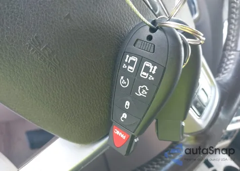 2012 Chrysler Town & Country Touring-L из США, поврежденный, VIN 2C4RC1CG2CR229481